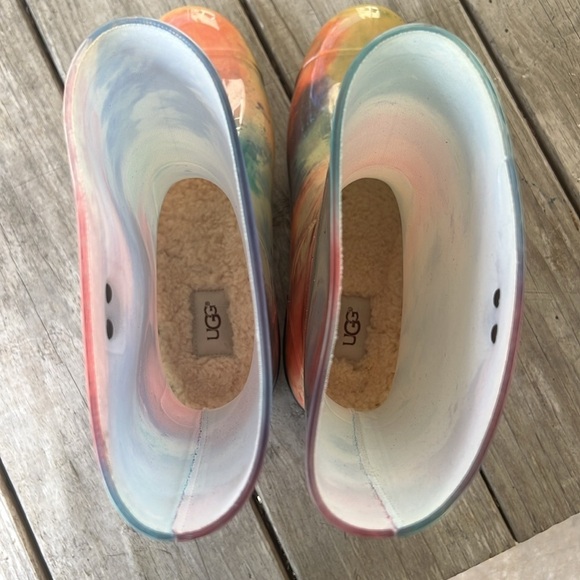 UGG Sienna Rain Boots Tie Dye Waterproof Size 9 Wool Insole Colorful Glossy - Picture 5 of 8